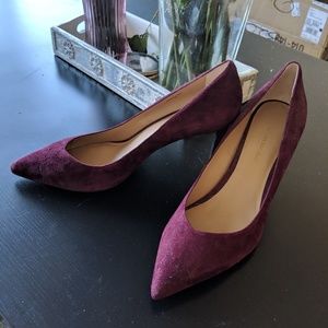 Banana republic pumps
